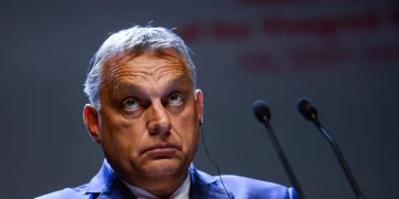 Orban pretendon se në vitin 1999, Clinton i kërkoi hungarezëve ta sulmonin Serbinë