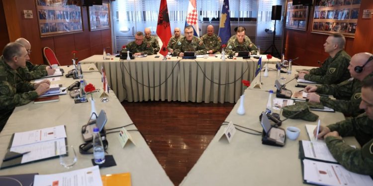 Nis takimi trelateral i mbrojtjes mes Shqipërisë, Kosovës dhe Kroacisë
