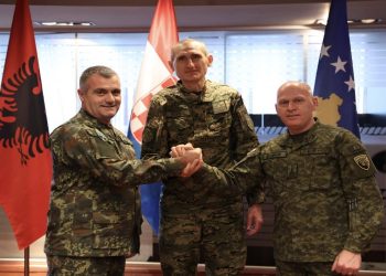 Takohen shefat ushtarak nga Kosova, Shqipëria e Kroacia
