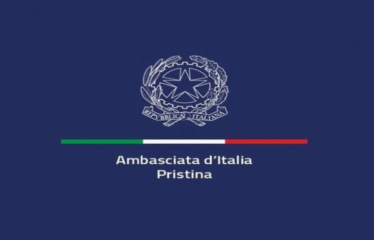 Ambasada e Italisë uron Albulena Haxhiun dhe Albin Kurtin