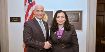 Osmani merr mbështetje nga kongresisti Keith Self