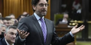 Deputeti kanadez uron Kosovën për 18-vjetorin e Pavarësisë