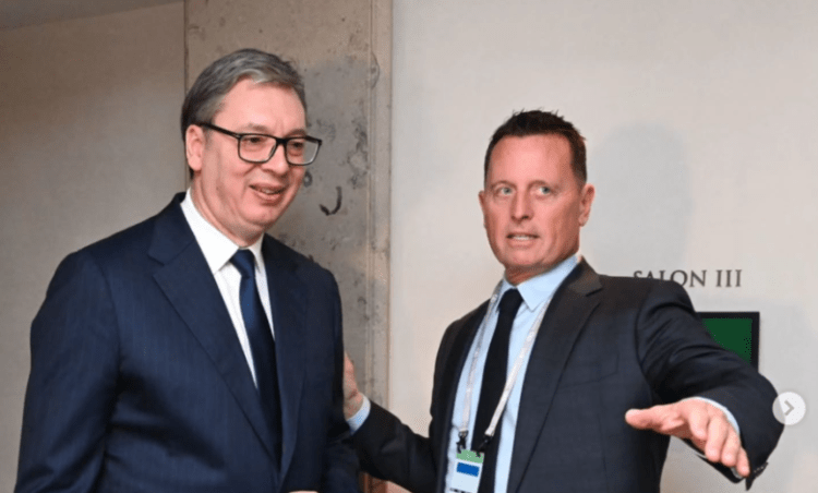 Vuçiq takohet me Grenellin në Mynih, e quan mik të Serbisë