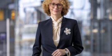 LSDM: Sjellja e Vuçiqit ndaj Shekerinskës, fyerje në vend të argumenteve