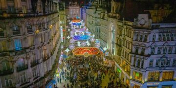 Dritat e Ramazanit ndriçojnë sërish Londrën, duke u rikthyer për të katërtin vit radhazi