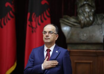 Presidenti Begaj sot e nesër qëndron për vizitë zyrtare në Kosovë