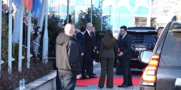 Përfundon takimi Kurti-Rama, s’ka konferencë për media