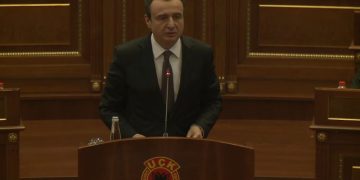 Kurti: Akuzat e Hagës ndaj ish-krerëve të UÇK-së s’qëndrojnë – për Republikë s’lëshojmë pe