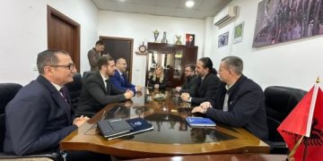 Nënshkruhet Memorandumi, KEK-u dhe Fushë Kosova nisin kapitull të ri bashkëpunimi