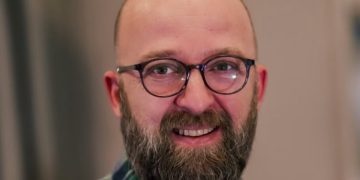 Nga paraburgimi në arrest shtëpiak – Gjykata në Gjilan merr vendim të ri për Arianit Sllamnikun