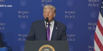 Trumpi përmend Kosovën dhe Serbinë në Bordin e Paqes: Më thirrni mua…