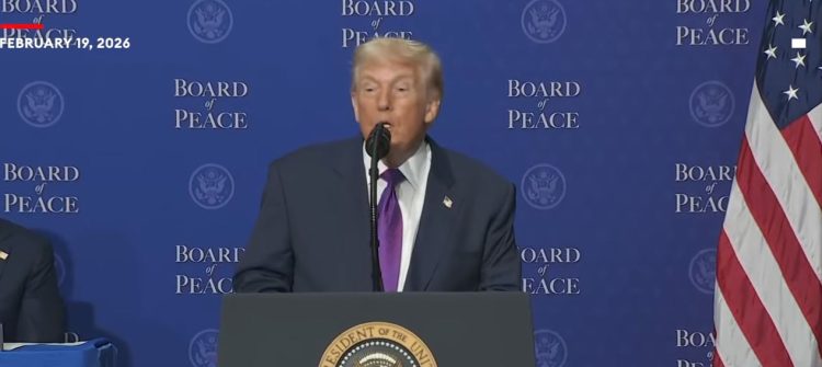 Trumpi përmend Kosovën dhe Serbinë në Bordin e Paqes: Më thirrni mua…