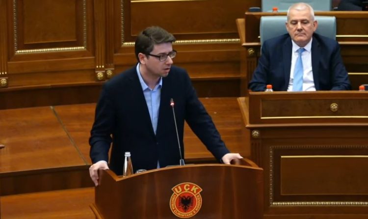 Murati e rithekson: Buxheti 2026 është i përkohshëm dhe emergjen