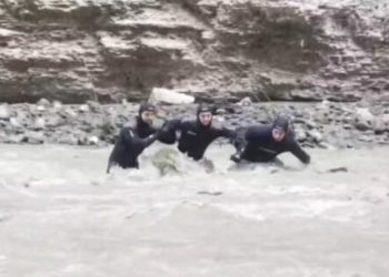 Shpëtohet 22-vjeçari në Kanionet e Osumit, po ndihmonte RENEA-n në kërkime