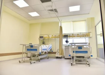 QKUK jep shpjegime rreth aplikimit të tarifës prej 3 eurosh për përcjellësit e pacientëve
