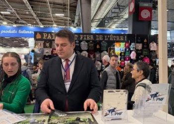 Ministri Muja merr pjesë në Panairin Ndërkombëtar të Bujqësisë në Paris