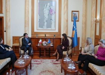 Haxhiu pret ambsadorin italian, flasin për bashkëpunimet parlamentare