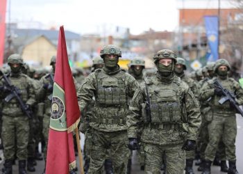 Së shpejti hapet konkursi për ushtarë të rinj në FSK