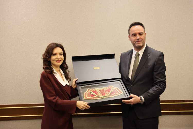 Konjufca: Takimet Kosovë–Shqipëri janë vëllazërore, jo vetëm bilaterale