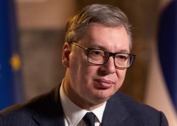 Vuçiq e krahason situatën në Iran me ndërhyrjen e NATO-s në vitin 1999