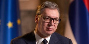 Vuçiq e krahason situatën në Iran me ndërhyrjen e NATO-s në vitin 1999