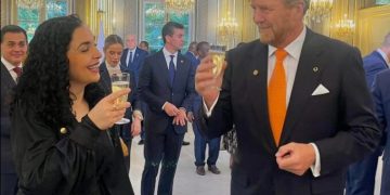 Mbreti i Holandës uron Osmanin për 18-vjetorin e Pavarësisë