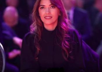 Albulena Haxhiu zgjidhet kryetare e Kuvendit