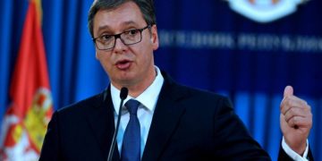 Vuçiq akuzon direkt SHBA-në dhe vendet e rajonit për mbështetje të protestave në Serbi