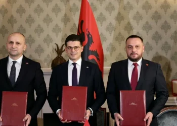 Sivjet ushtrimi i përbashkët ushtarak me Kroacinë e Shqipërinë