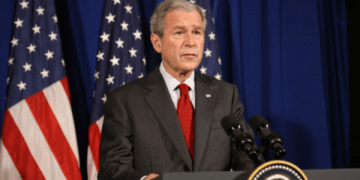 “Mirëmengjesi! Kosova e shpalli pavarësinë, ne e njohëm” – kur Bush jepte lajmin për shtetin e r