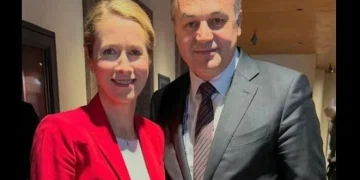 Hoxhaj takon kryediplomaten e BE-së në Mynih: E domosdoshme që Kosova ta marrë statusin e vendit kandidat