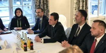 Kurti: Duhet të dorëzohet Radojçiqi, të nënshkruhet marrëveshja dhe të tërhiqet letra e Bërnabiqit