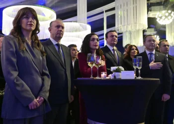 Kurti: Ne mbijetuam me një zemër të madhe dhe të hapur, duke ruajtur bujarinë shpirtërore dhe gatishmërinë për të ecur përpara