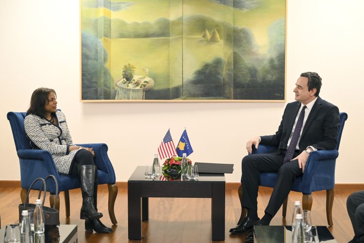 U takua me Prattipatin, Kurti tregon për çka biseduan