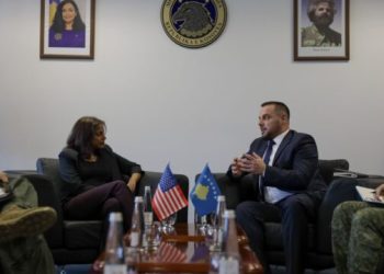 Takimi Prattipati-Maqedonci, ambasada: Partneriteti në mbrojtje me SHBA’në forcon vetëqëndrueshmërinë e Kosovës