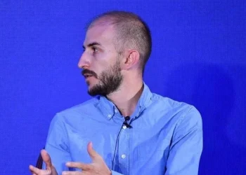 Sfida publike për Presidencën: “Ejani sonte në zyrat tona, i keni 33 nënshkrime!”