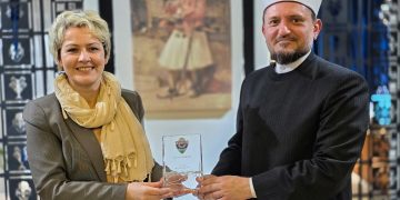 Delegacioni i BIK-ut pritet në takim nga kryetarja e Preshevës, Ardita Sinani