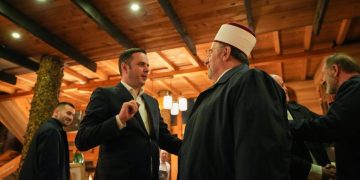 Abdixhiku shtron iftar për Myftiun Tërnava