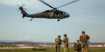 Ushtarët amerikanë, zviceranë e gjermanë ushtrojnë bashkë në Bondsteel, KFOR-i jep detaje