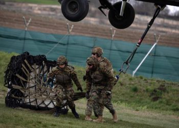 KFOR-i stërvitet me forcat zvicërane