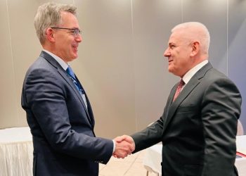 Sveçla takon zyrtarin e Komisionit Evropian në Forumin e Salzburgut, diskutohet për forcimin e sigurisë dhe lu*ftën kundër kr*imit