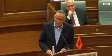 Hamza për presidentin nga populli: Në parim jemi për, por kërkon trajtim në përputhje me Kushtetutën