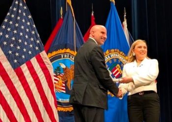 Majorja kosovare, Vjollca Hoti nderohet nga FBI
