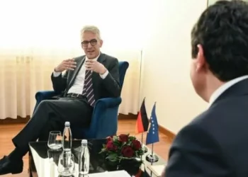 Gjermania: Asociacioni temë e shpeshtë sa herë flasim me Qeverinë për anëtarësimin e Kosovës në KiE, Drafti duhet të çohet në Kushtetuese