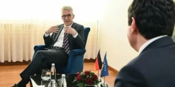 Gjermania: Asociacioni temë e shpeshtë sa herë flasim me Qeverinë për anëtarësimin e Kosovës në KiE, Drafti duhet të çohet në Kushtetuese