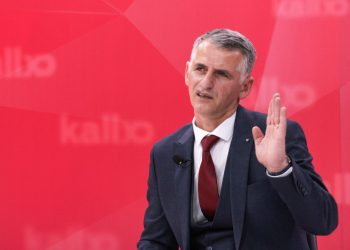 Durmishi: Shkëlzen Gashi u përjashtua nga Lëvizja Vetëvendosje për deformim të historisë së UÇK-së