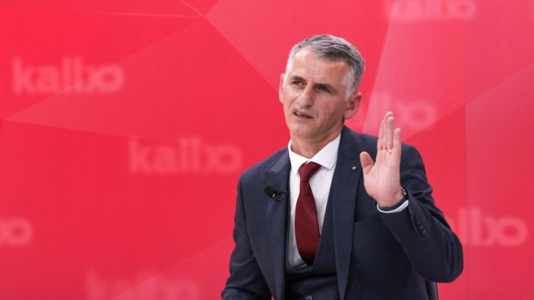 Durmishi: Shkëlzen Gashi u përjashtua nga Lëvizja Vetëvendosje për deformim të historisë së UÇK-së