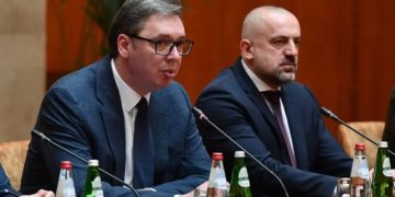 Vuçiq aktivizon Milan Radoiçiqin dhe rrjetin e tij kriminal për të manipuluar zgjedhjet lokale në Serbi