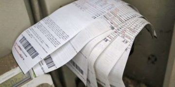 Tarifat e reja të rrymës shtyhen për 1 maj