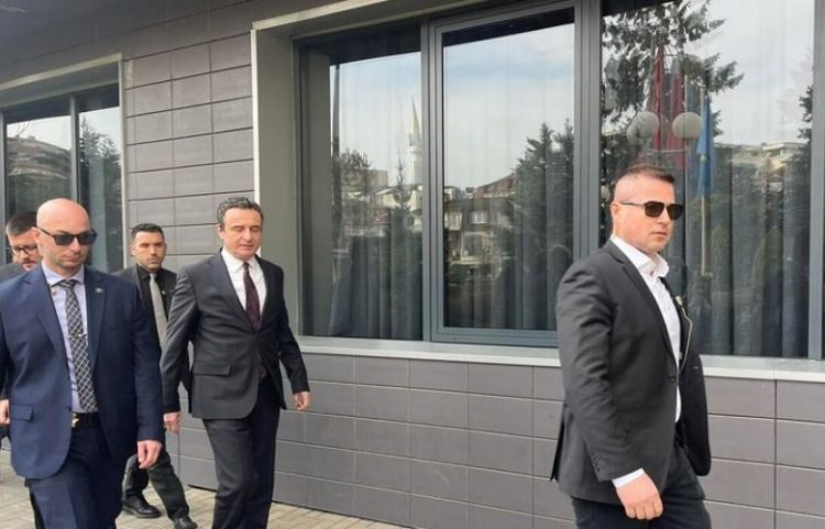 Kurti: Po vazhdojmë përpjekjet për të përmbyllur sfidën e presidentit